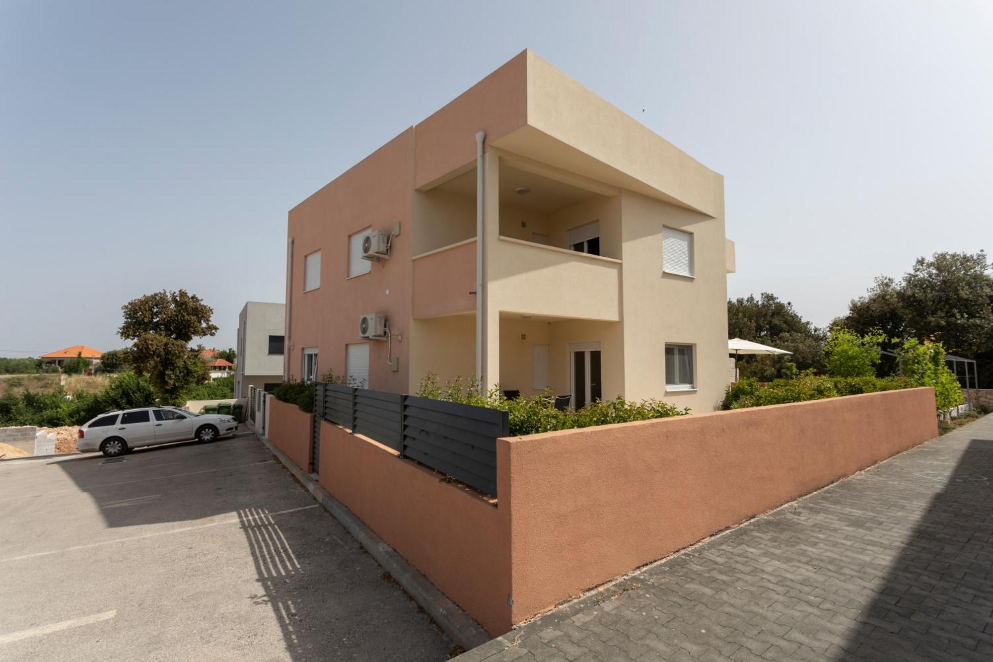 Atena Zaton B מראה חיצוני תמונה